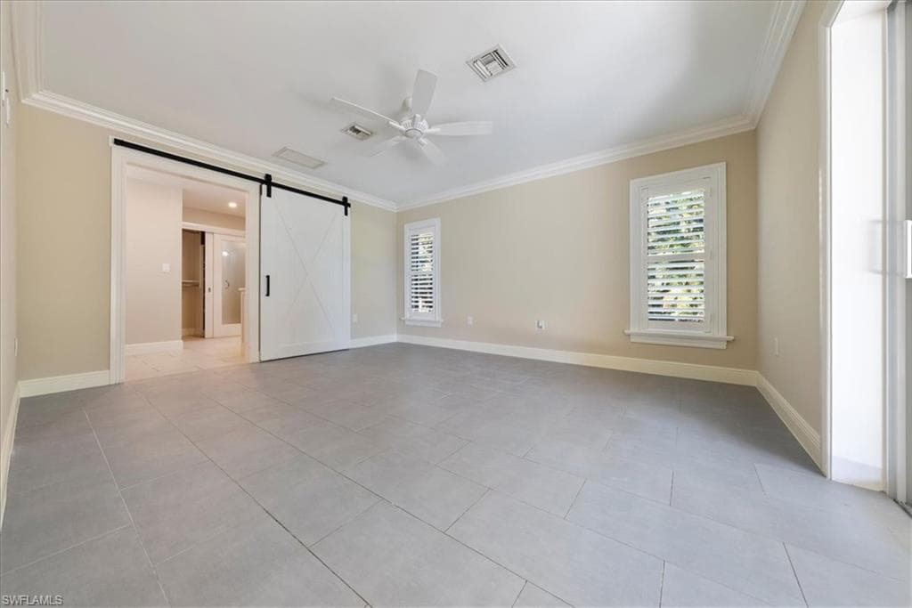 5501 Cynthia Ln, Naples, FL 34112-18