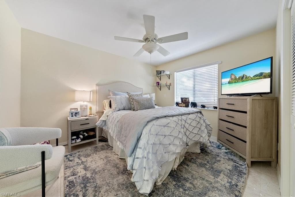 5501 Cynthia Ln, Naples, FL 34112-34