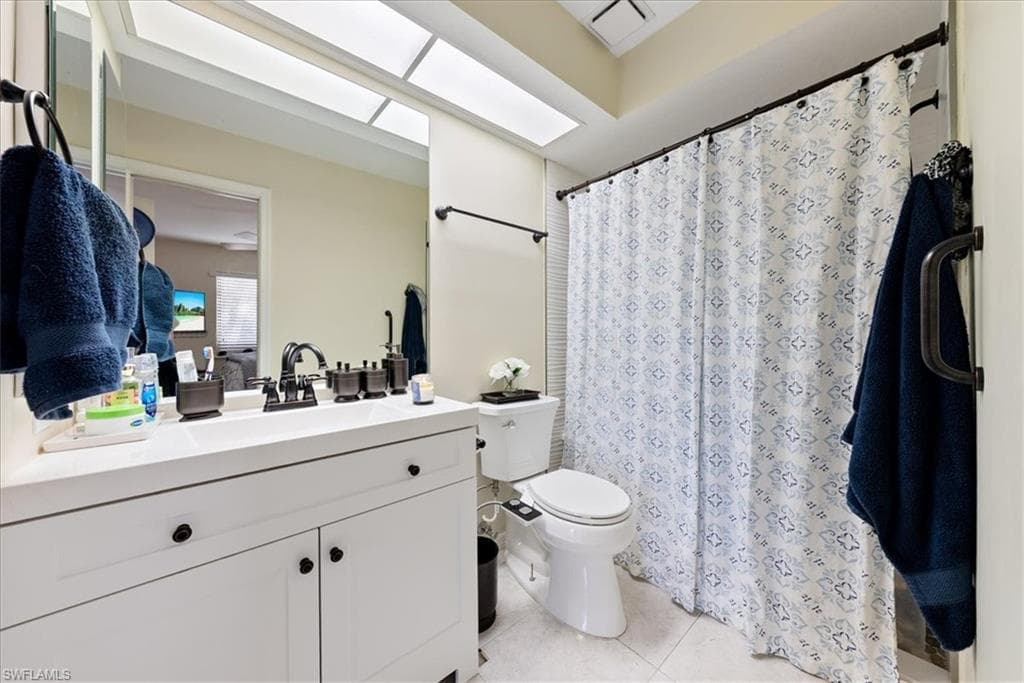 5501 Cynthia Ln, Naples, FL 34112-36