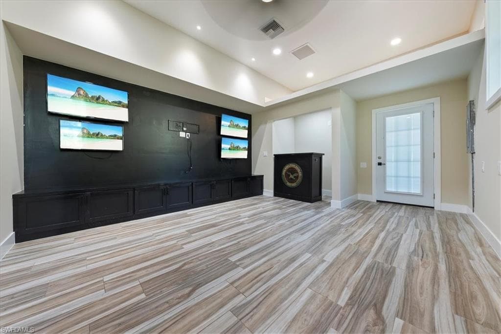 5501 Cynthia Ln, Naples, FL 34112-42