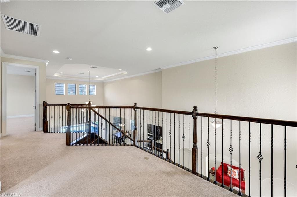 10101 Florence Cir, Naples, FL 34119-19