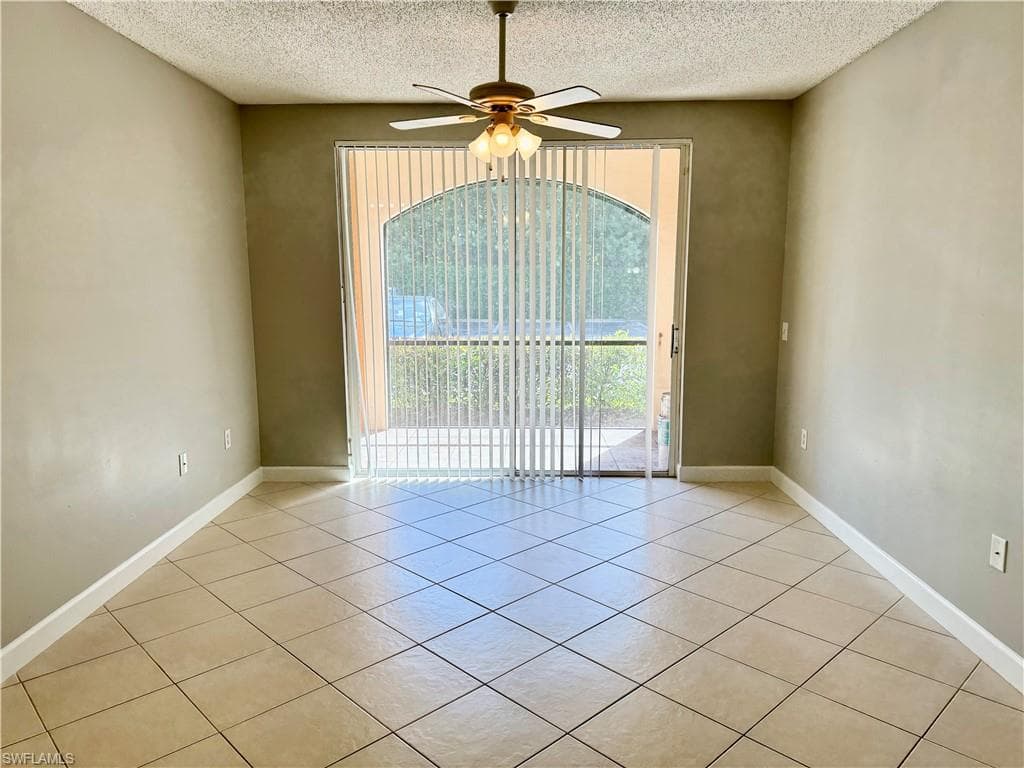 1200 Reserve Way 103, Naples, FL 34105-10