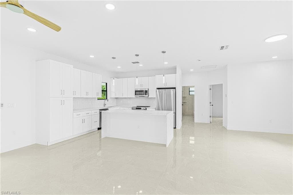 343 Pullman St, Lehigh Acres, FL 33974-15