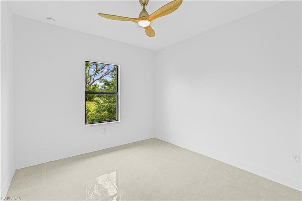 343 Pullman St, Lehigh Acres, FL 33974-23