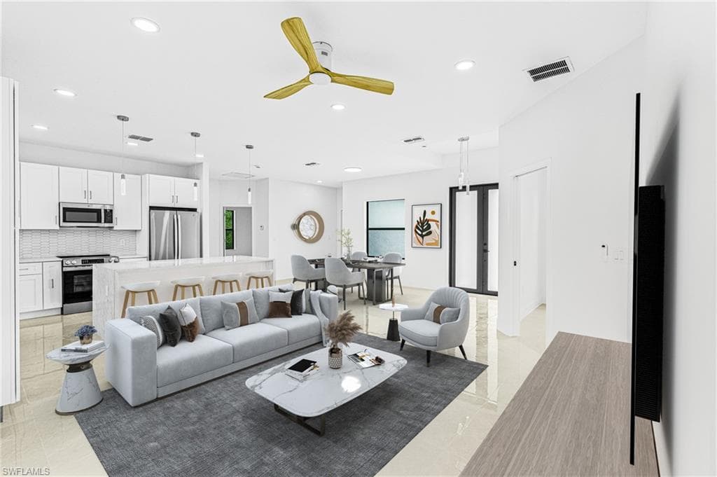 343 Pullman St, Lehigh Acres, FL 33974-2