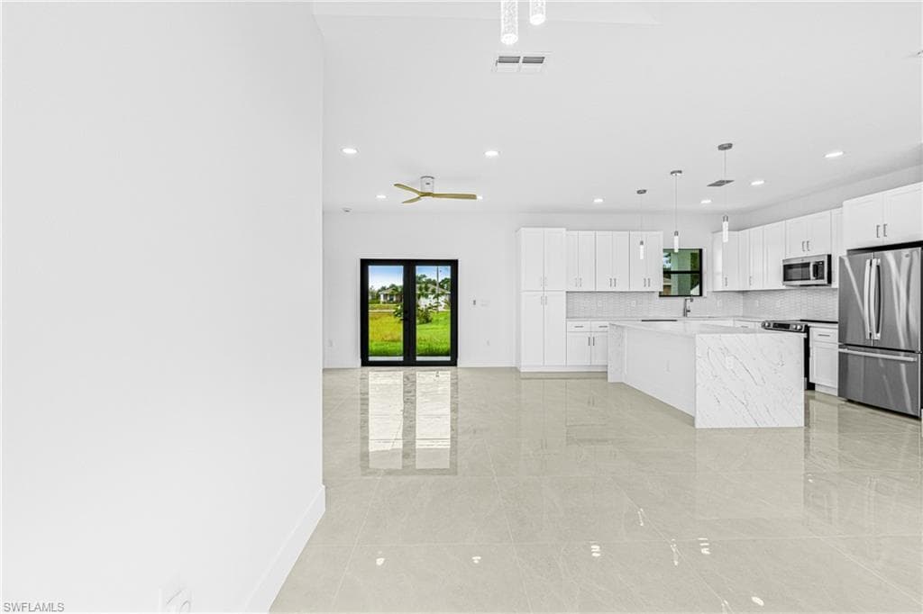 343 Pullman St, Lehigh Acres, FL 33974-6