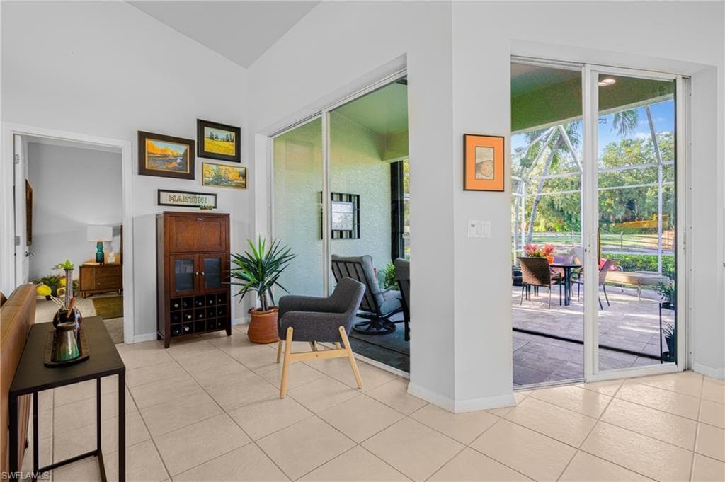 9225 Coachhouse Ln, Estero, FL 33928-15