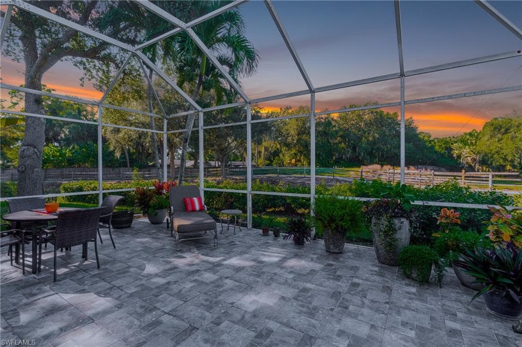 9225 Coachhouse Ln, Estero, FL 33928-37