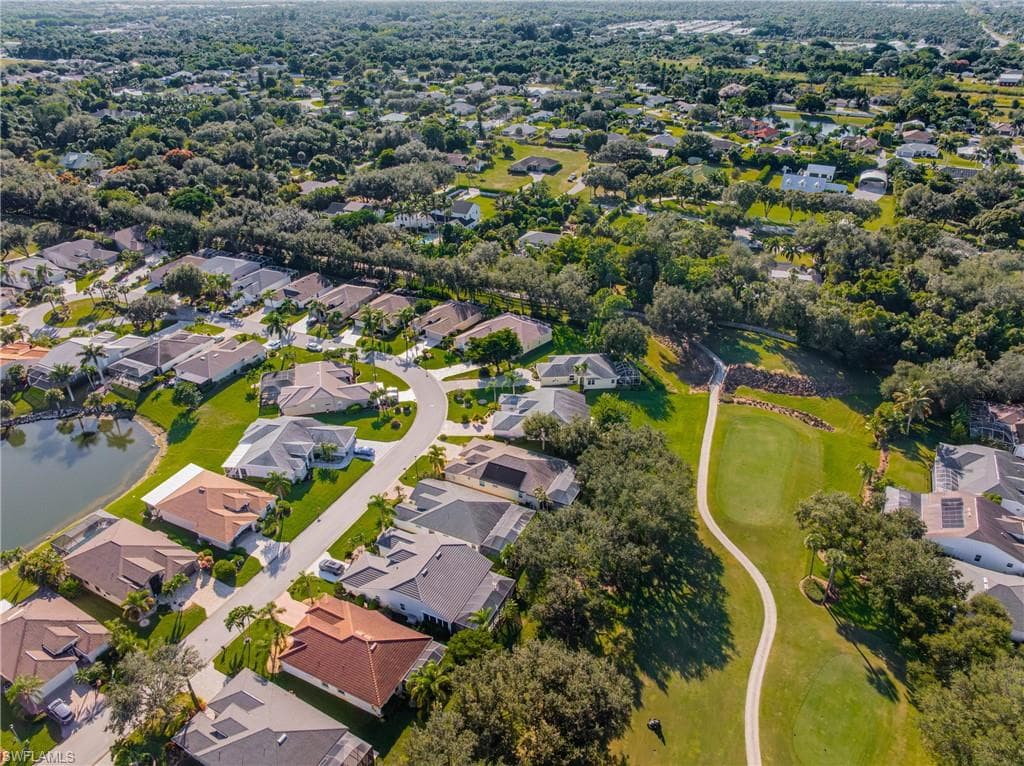 9225 Coachhouse Ln, Estero, FL 33928-47