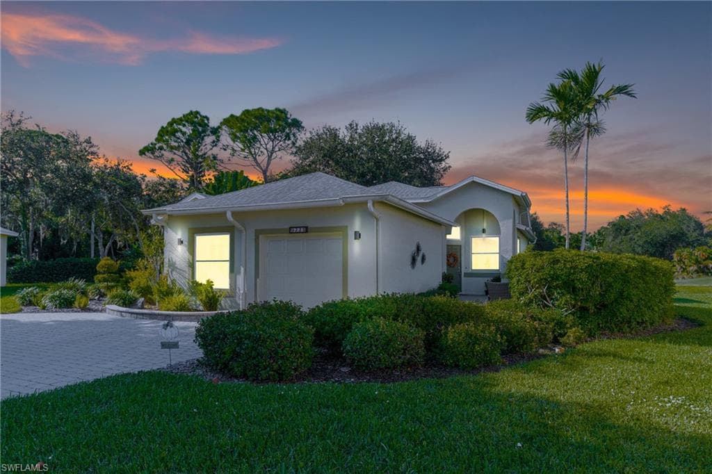9225 Coachhouse Ln, Estero, FL 33928-7