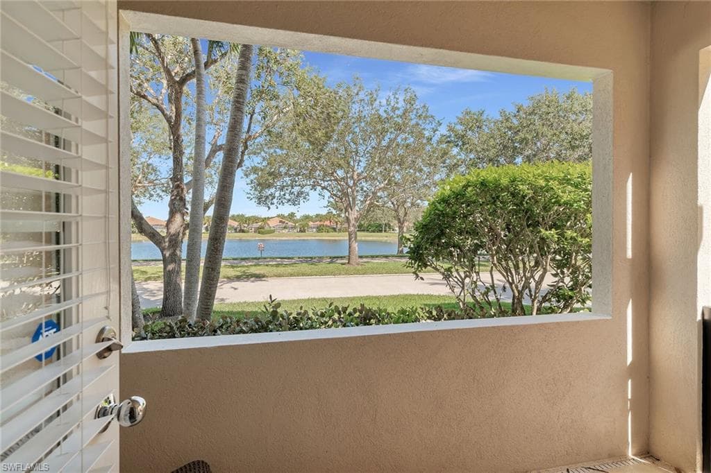 8044 Josefa Way, Naples, FL 34114-13