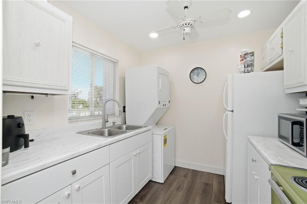 431 Van Buren, Fort Myers, FL 33916-8