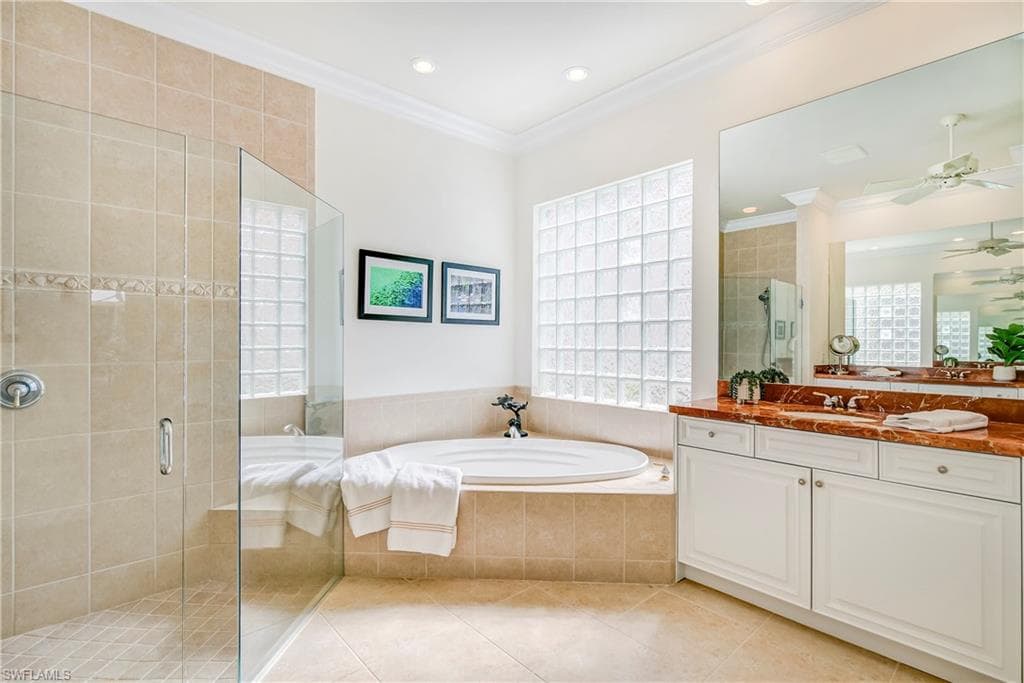 28649 Pienza Ct, Bonita Springs, FL 34135-15