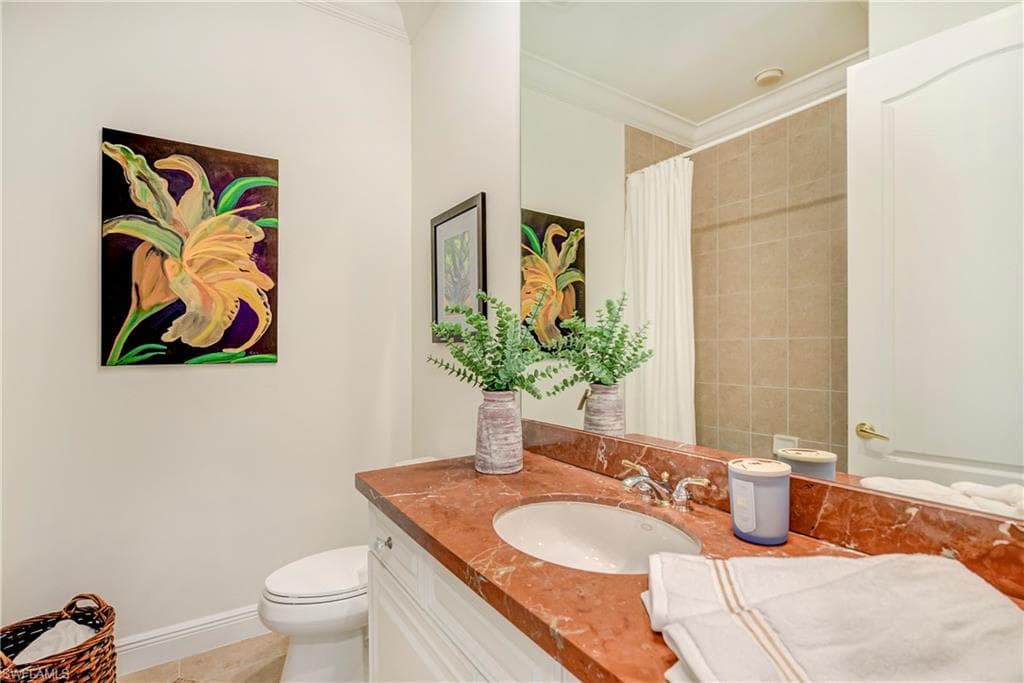 28649 Pienza Ct, Bonita Springs, FL 34135-17