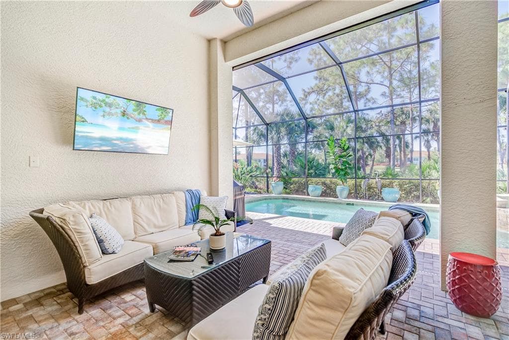 28649 Pienza Ct, Bonita Springs, FL 34135-21