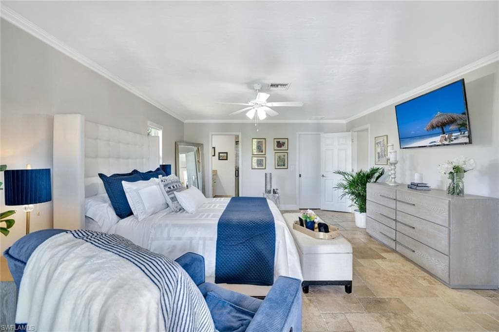 1350 Waikiki Ct, Marco Island, FL 34145-15