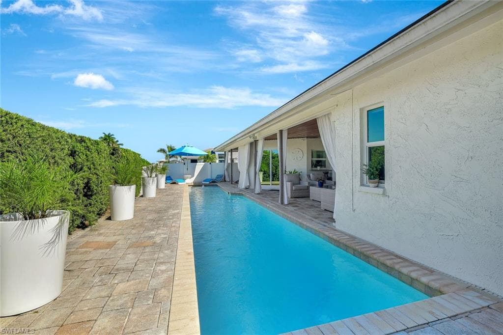 1350 Waikiki Ct, Marco Island, FL 34145-29