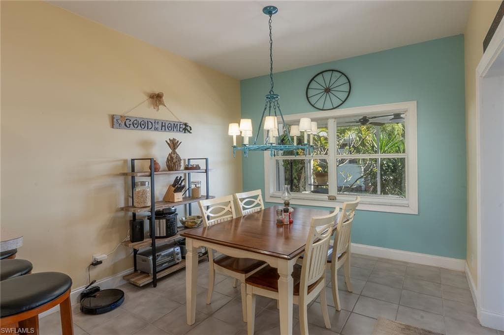 10713 Pearl Bay Cir, Estero, FL 33928-12