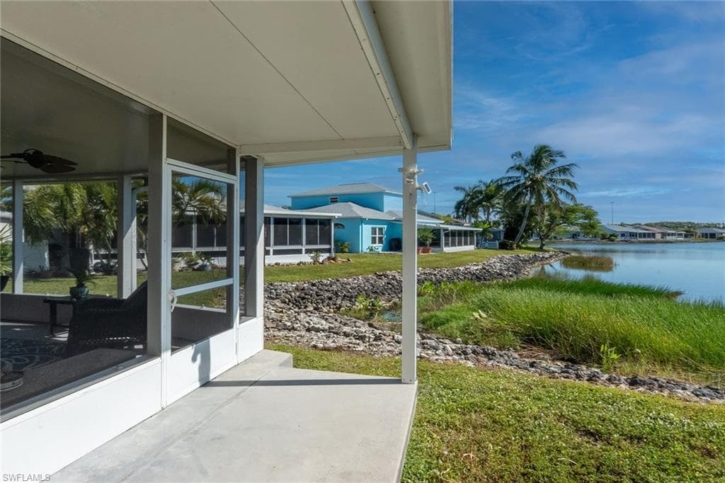 10713 Pearl Bay Cir, Estero, FL 33928-27