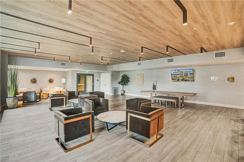 2960 207 St 1205, Aventura, FL 33180-6