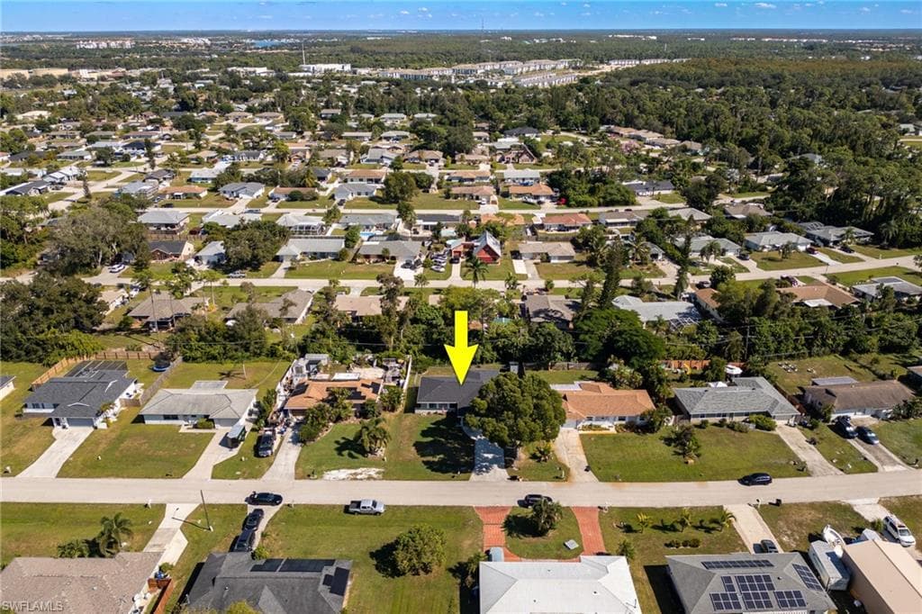 18613 Bradenton Rd, Fort Myers, FL 33967-30