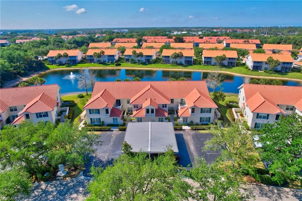 5420 Worthington Ln 204, Naples, FL 34110-35