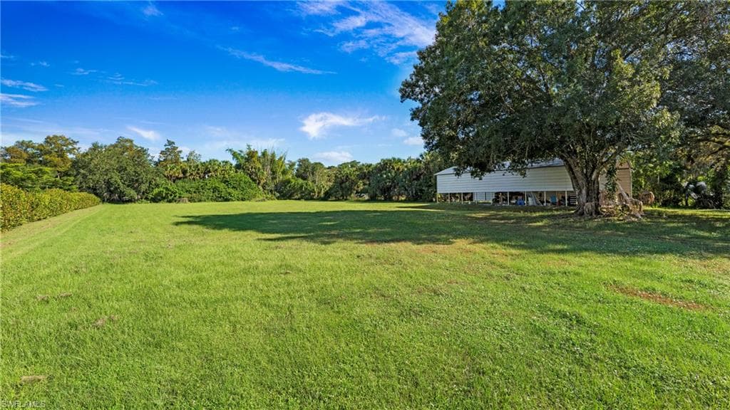 410 11th St NW, Naples, FL 34120-34