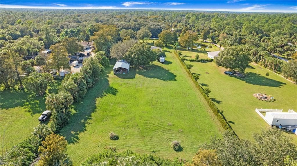 410 11th St NW, Naples, FL 34120-42