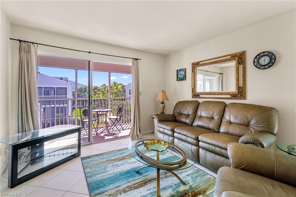 2155 San Marco Rd 2-204, Marco Island, FL 34145-2