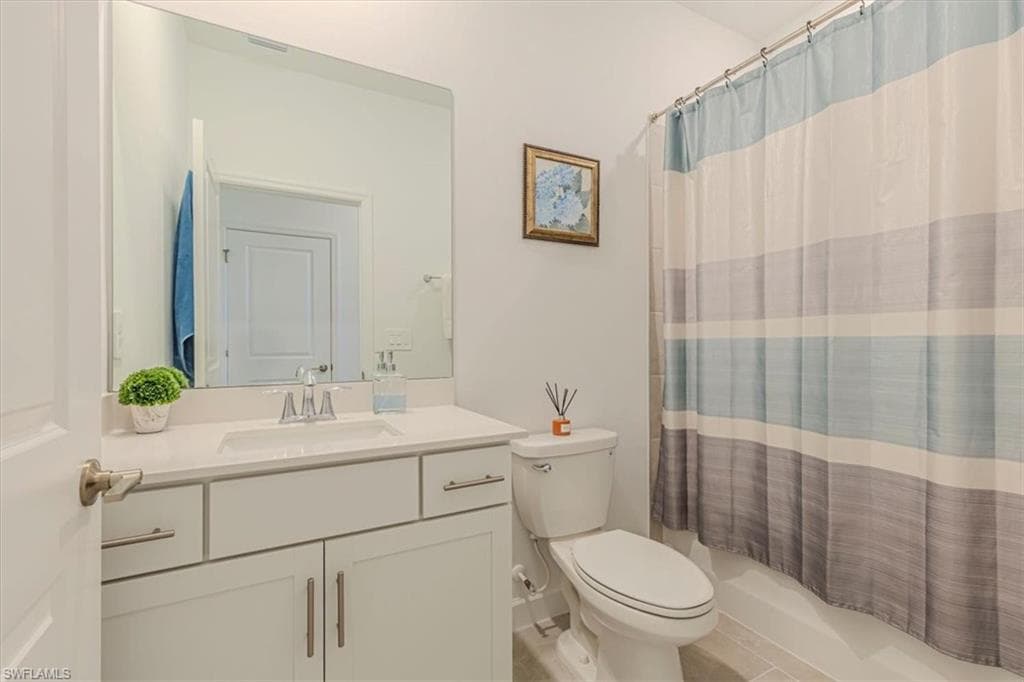 20265 Hartford Blvd, Estero, FL 33928-22