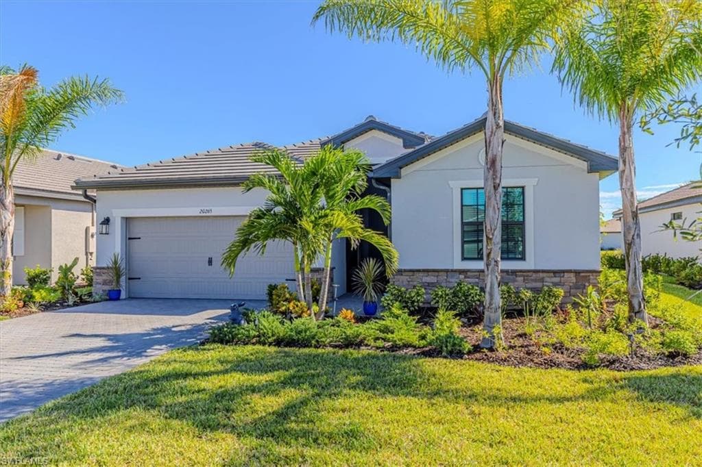 20265 Hartford Blvd, Estero, FL 33928-2