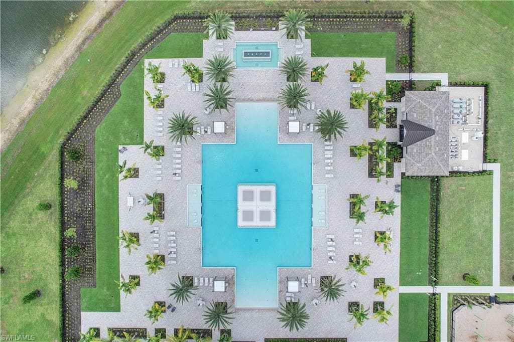 20265 Hartford Blvd, Estero, FL 33928-44