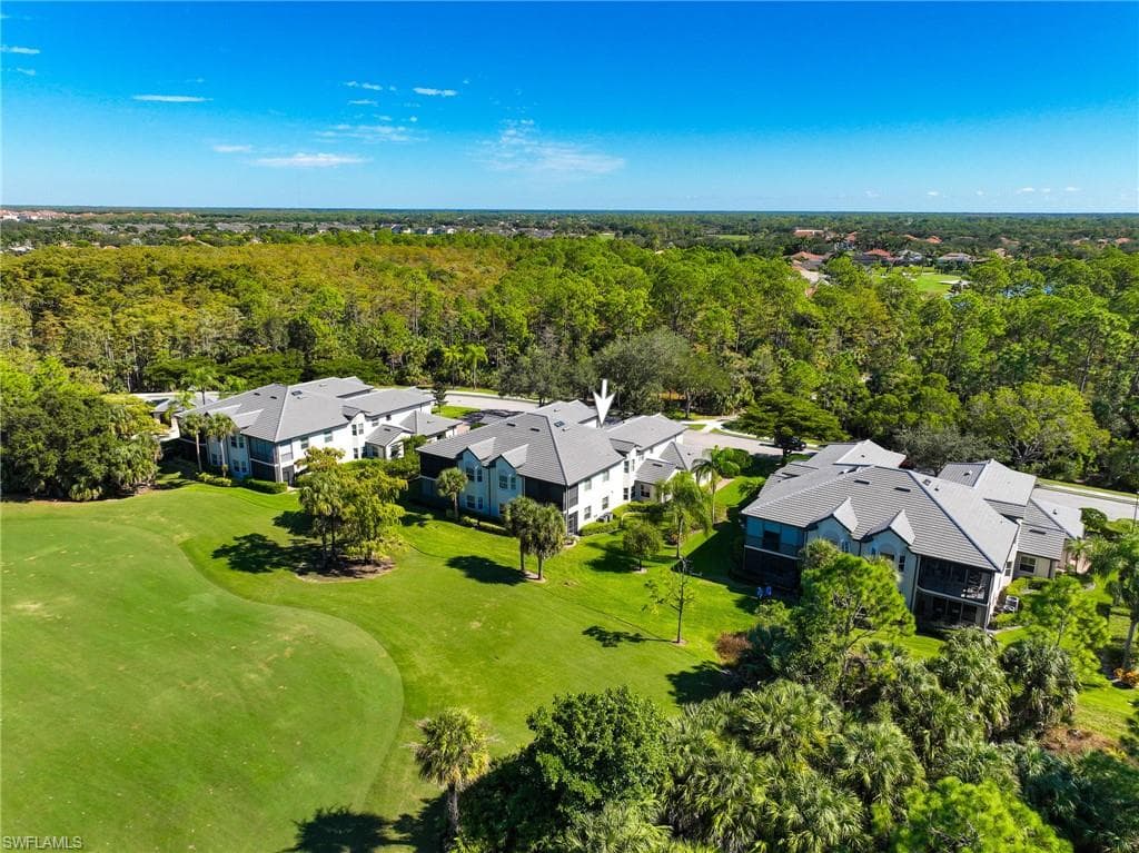 6049 Ashford Ln 201, Naples, FL 34110-20