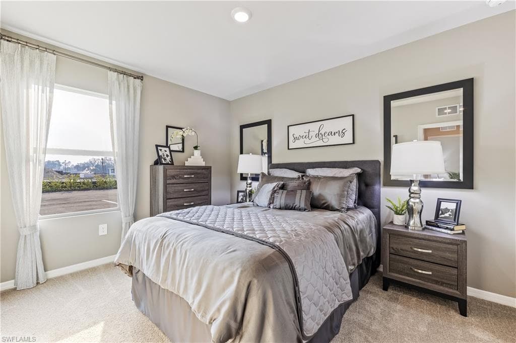 2704 28th Ave, Cape Coral, FL 33993-10