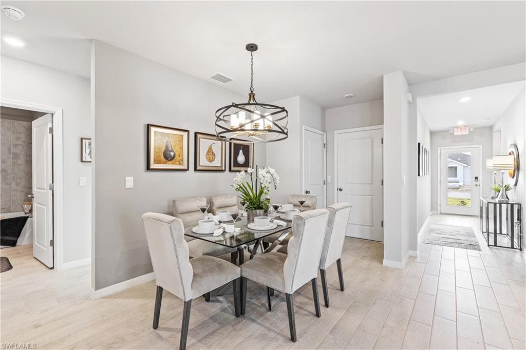 2704 28th Ave, Cape Coral, FL 33993-7