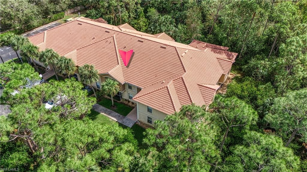 8290 Ibis Club Ln 902, Naples, FL 34104-41