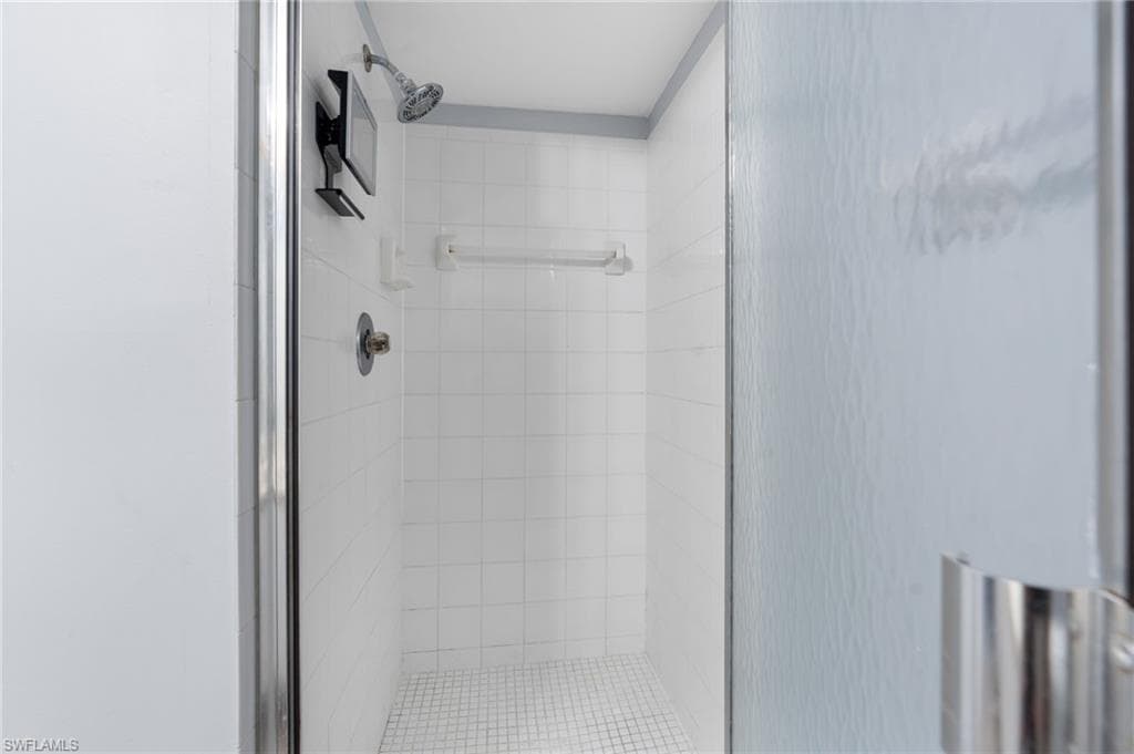 161 Wading Bird Cir L101, Naples, FL 34110-16