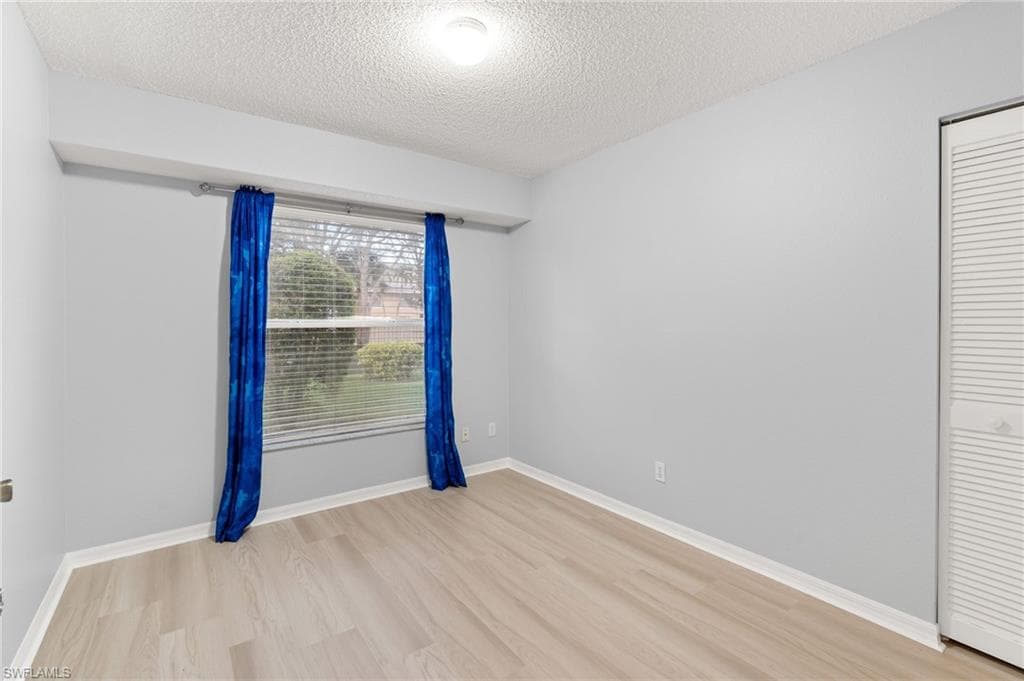 161 Wading Bird Cir L101, Naples, FL 34110-17