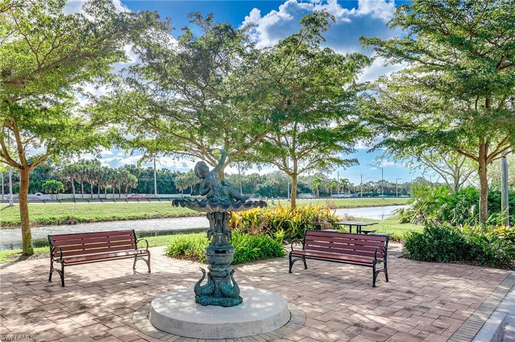 161 Wading Bird Cir L101, Naples, FL 34110-31