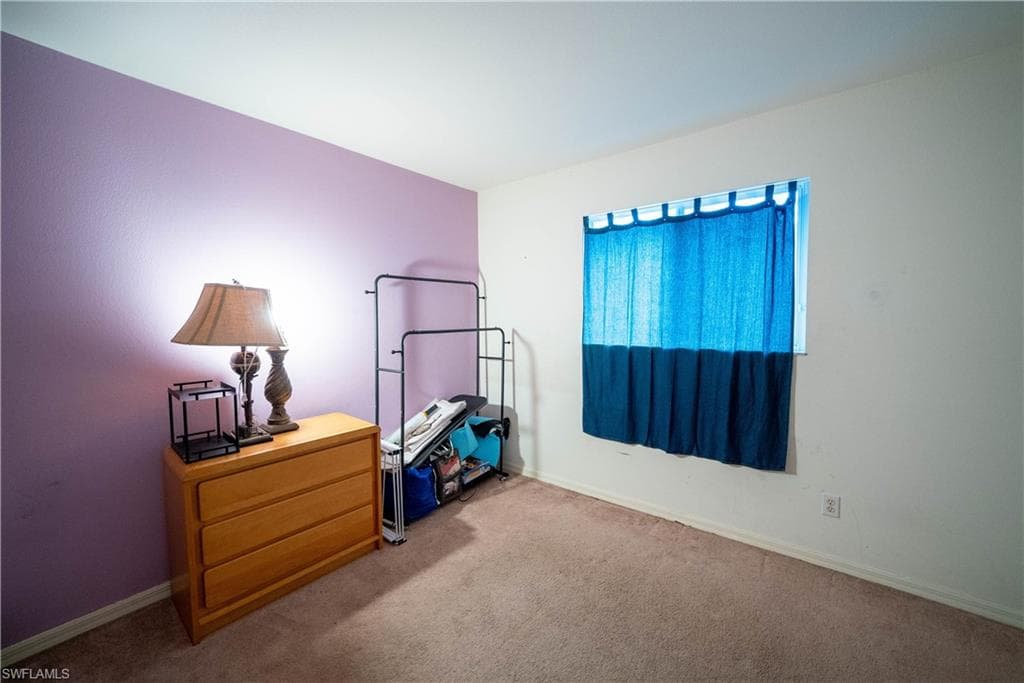 3110 4th St NW, Naples, FL 34120-11