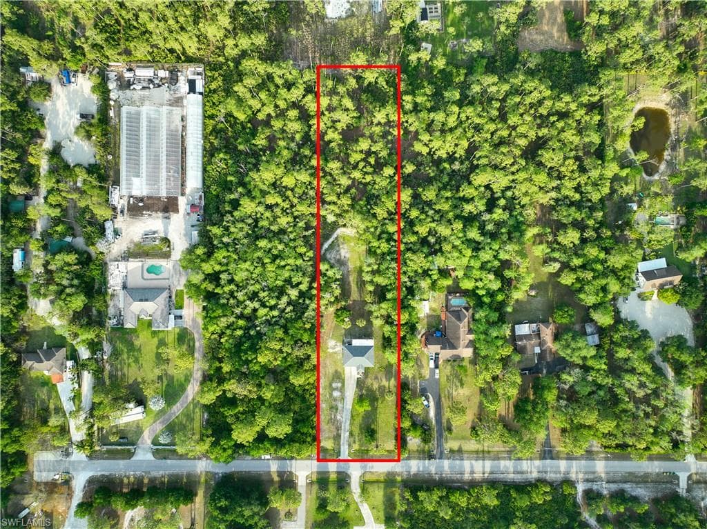 3110 4th St NW, Naples, FL 34120-3