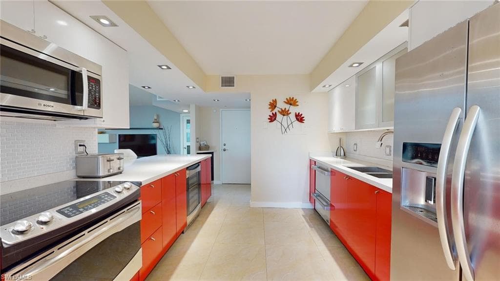 1912 Ocean Dr 12c, Hallandale Beach, FL 33009-11