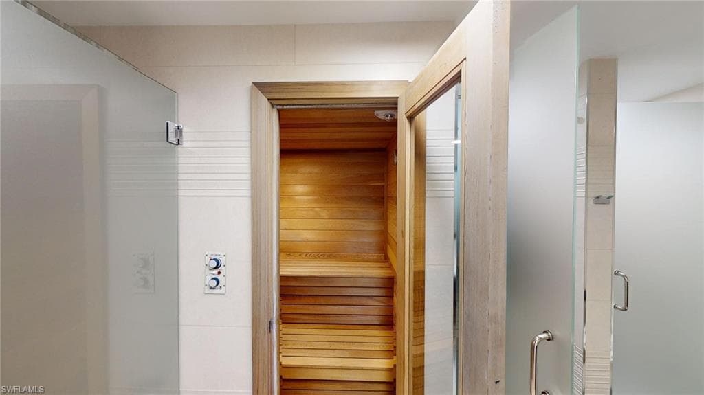 1912 Ocean Dr 12c, Hallandale Beach, FL 33009-46