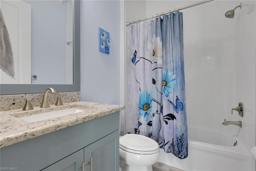 7309 Saona Ct, Naples, FL 34113-18