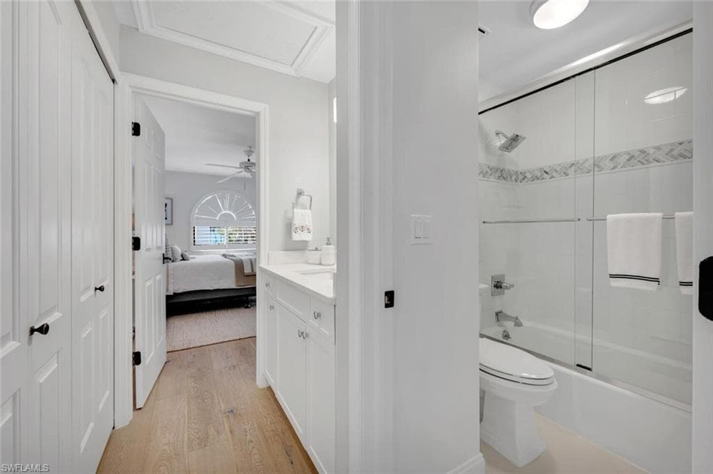 314 7th Ave S 8, Naples, FL 34102-13