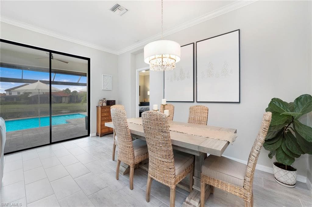 1597 Vizcaya Ln, Naples, FL 34113-13