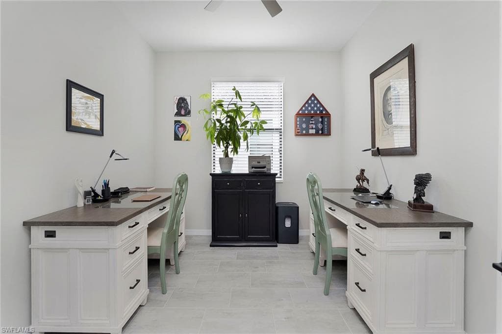 1597 Vizcaya Ln, Naples, FL 34113-23