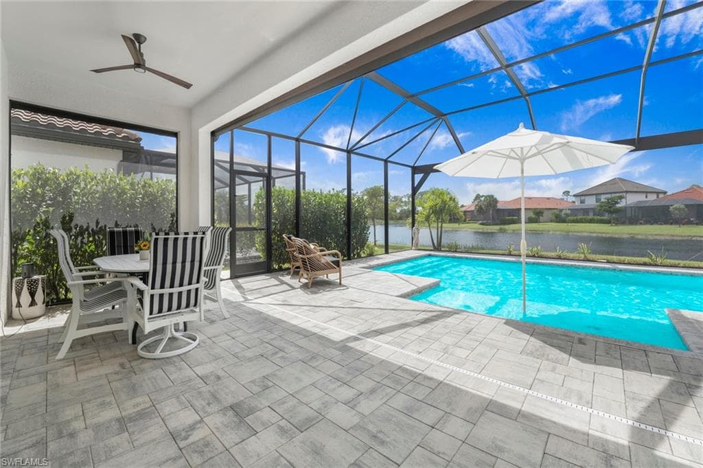 1597 Vizcaya Ln, Naples, FL 34113-28