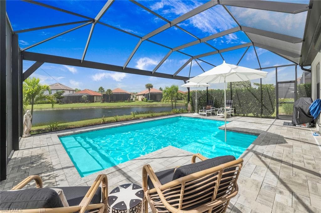 1597 Vizcaya Ln, Naples, FL 34113-29