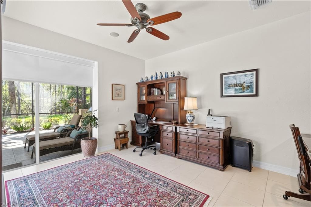 2874 Lone Pine Ln, Naples, FL 34119-17